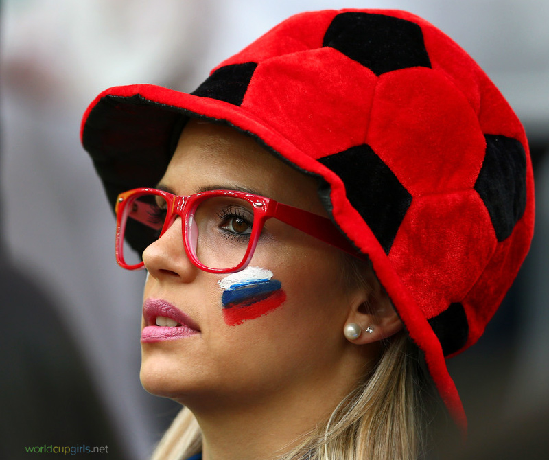 girl of the match 26 jun algeria russia