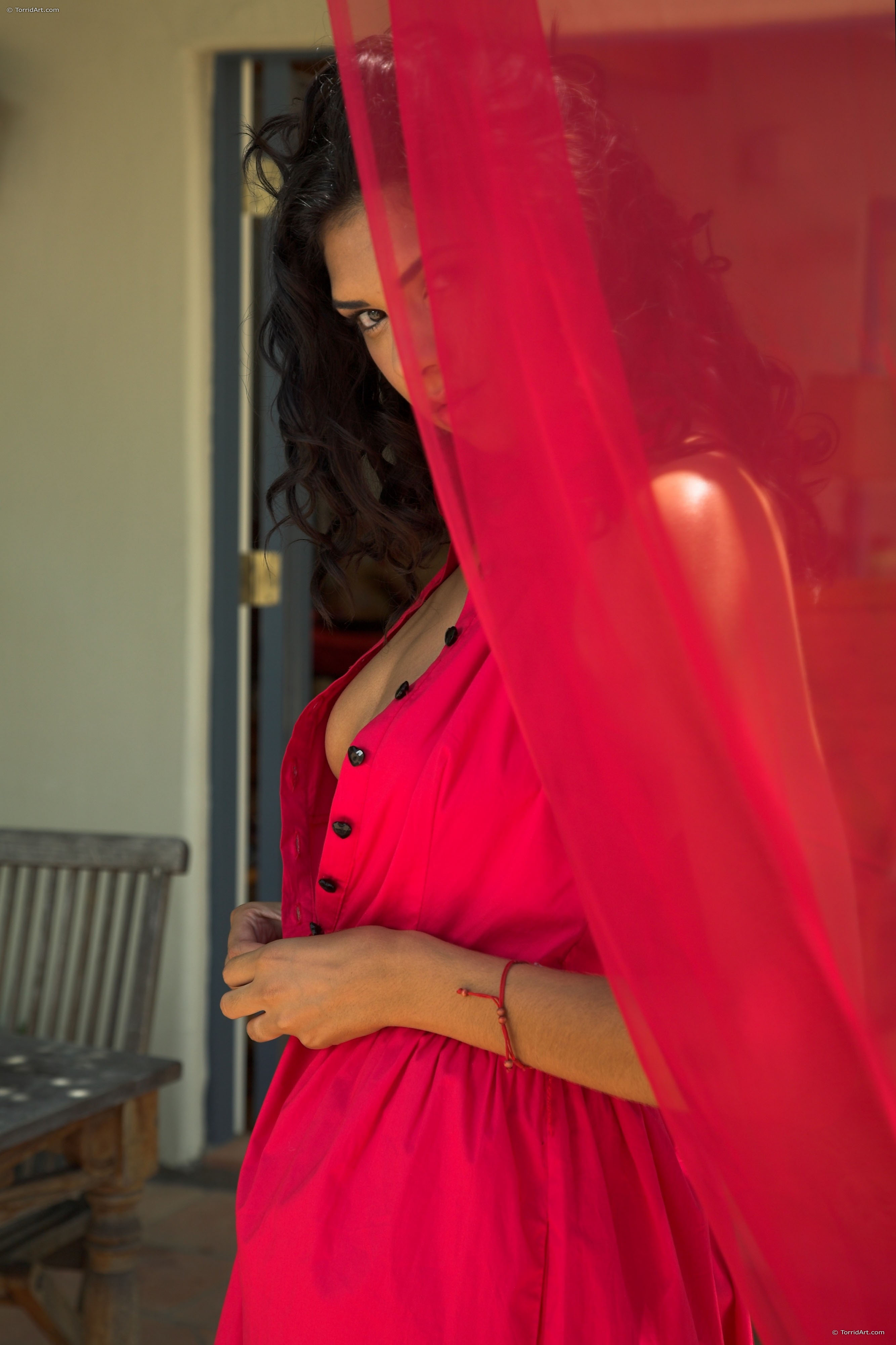 sochee red dress 055 4000